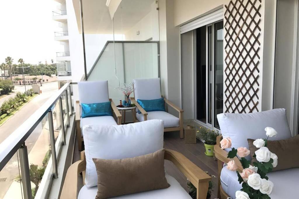 Dar Bouazza Luxueux Appartement Avec Vue Sur Mer Interdit Pour Couple Muslmans Non Marie Exterior foto